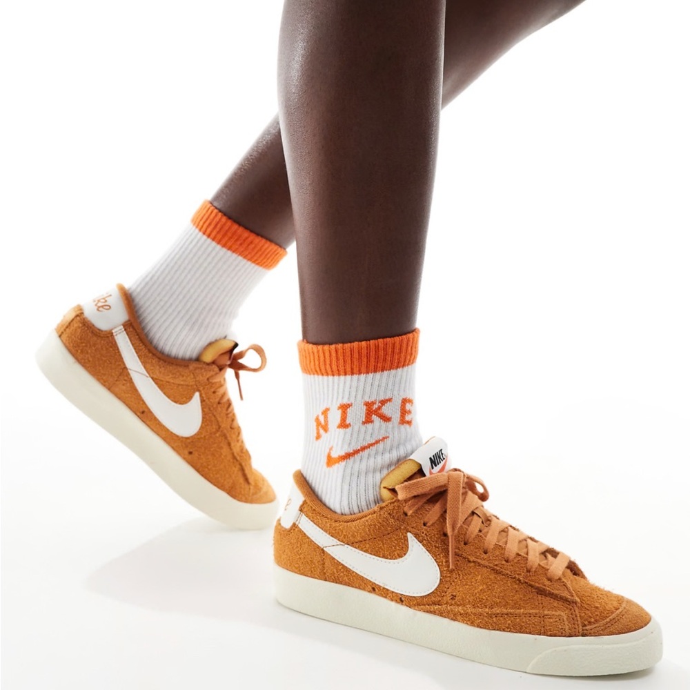 Nike Blazer Low Suede Sneakers - Picture 12 of 15